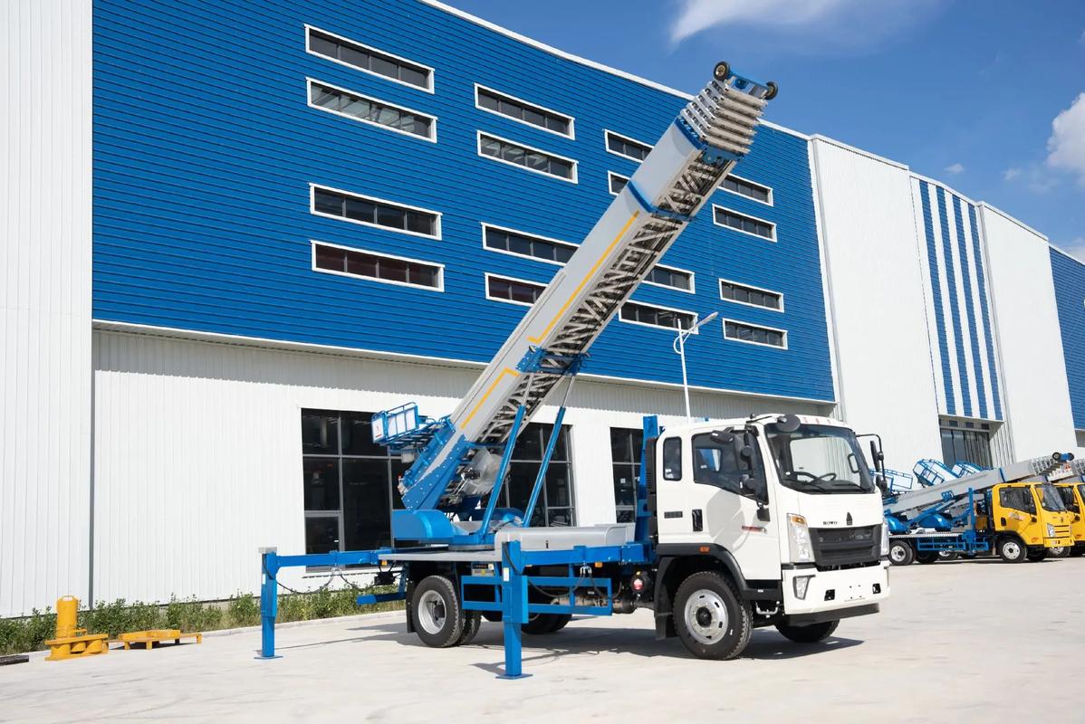 南和县小型云梯车上料车租赁多少钱