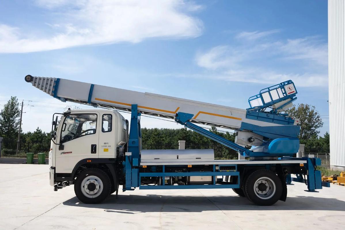 南和县云梯上料车租赁费用