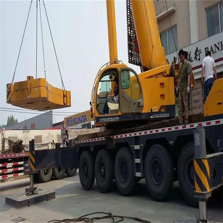 南和县当地吊车出租|机器吊装|75吨|工厂搬迁服务